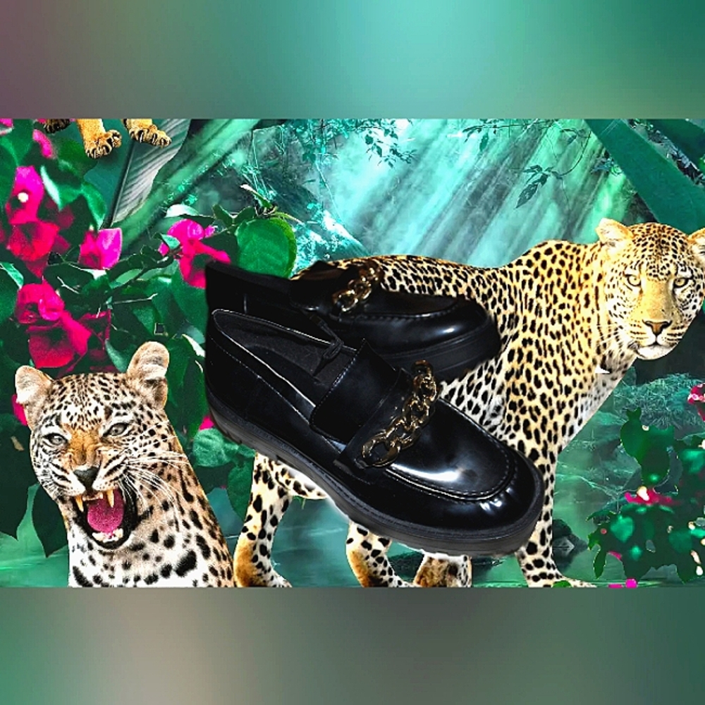 Black Chain-Trim Leather Loafers for Women